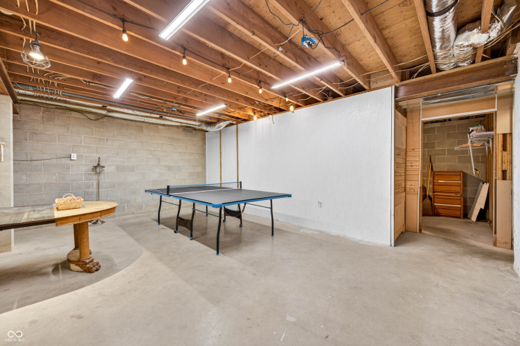 Listing Image 86