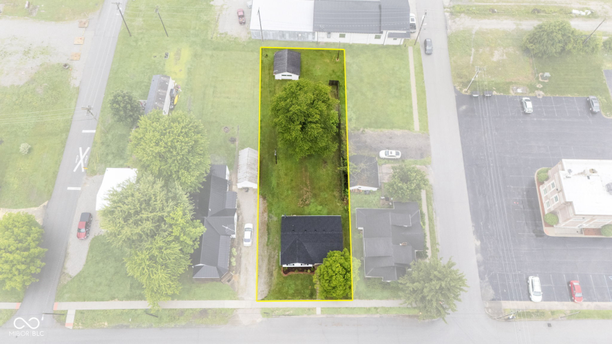 Listing Image 3