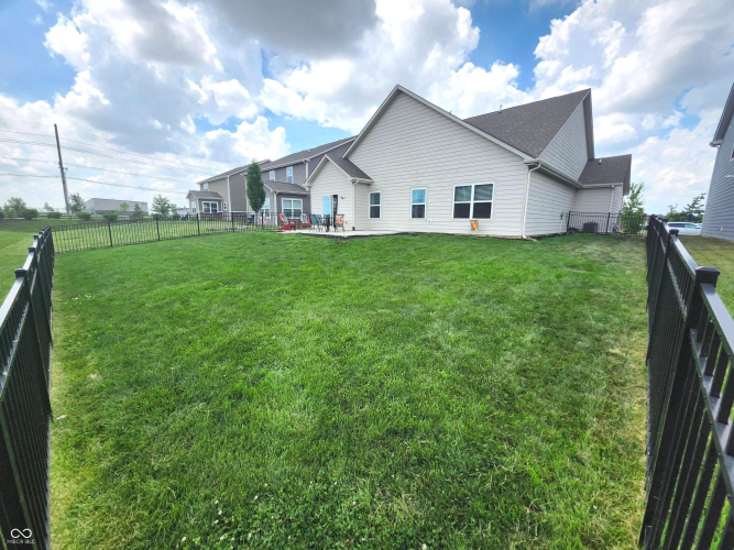 Listing Image 32