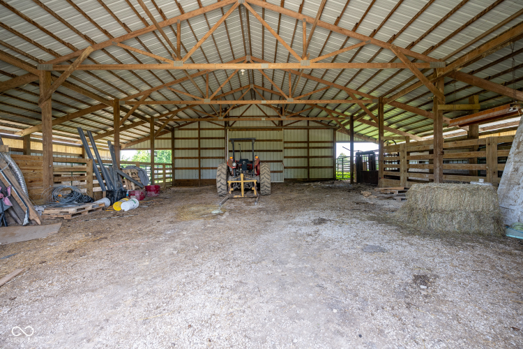 Listing Image 43