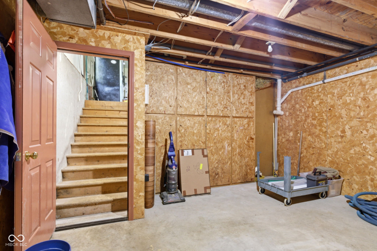 Listing Image 59