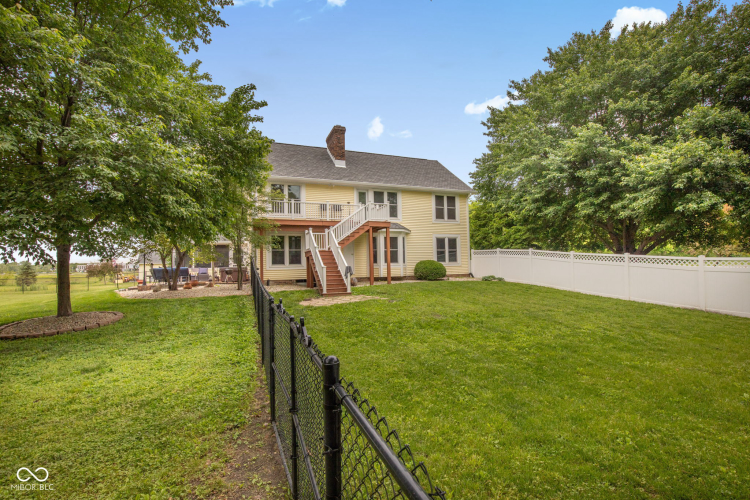 Listing Image 82