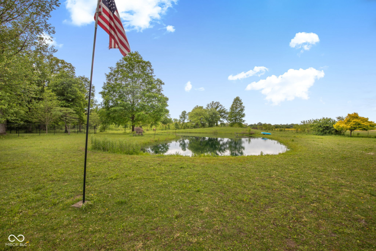 Listing Image 83