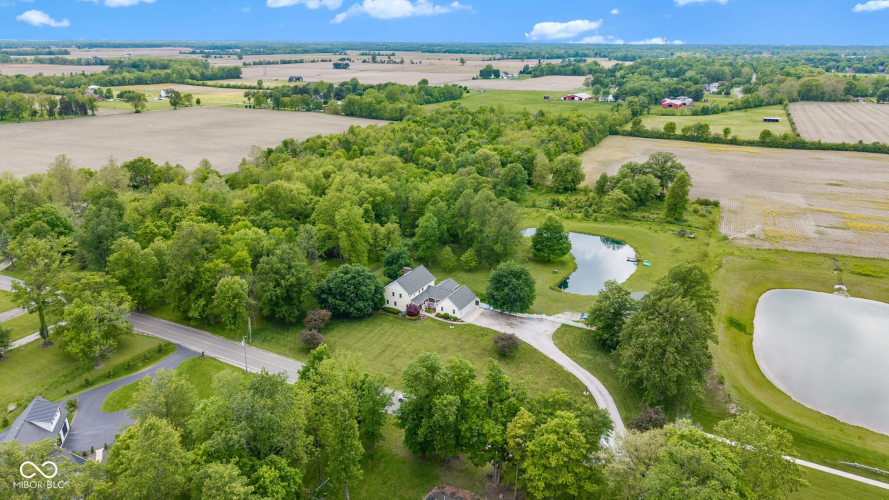Listing Image 84
