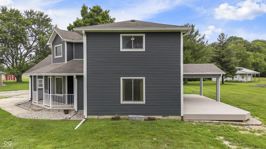 Listing Image 4