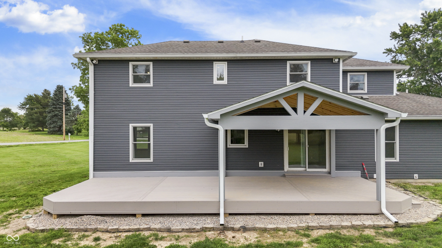 Listing Image 10