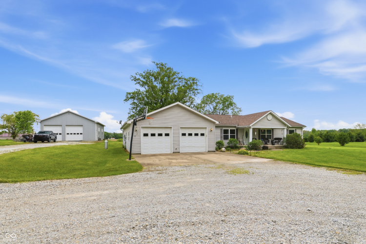 Listing Image 32