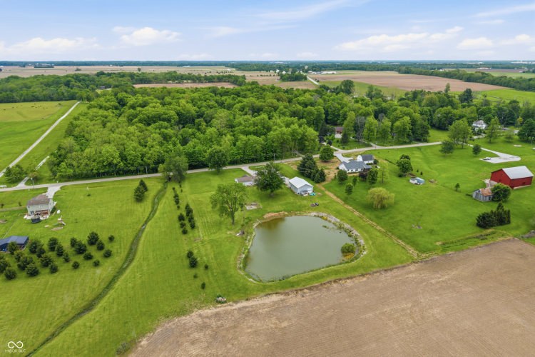 Listing Image 43