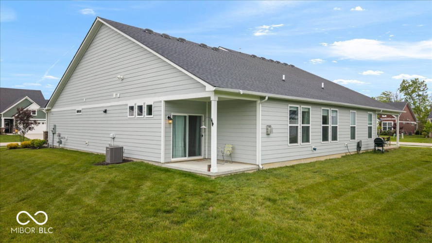 Listing Image 28