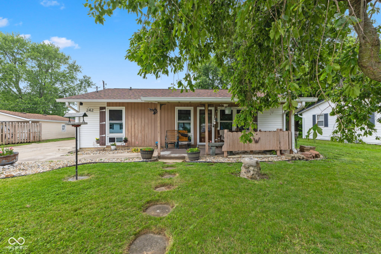 Listing Image 23