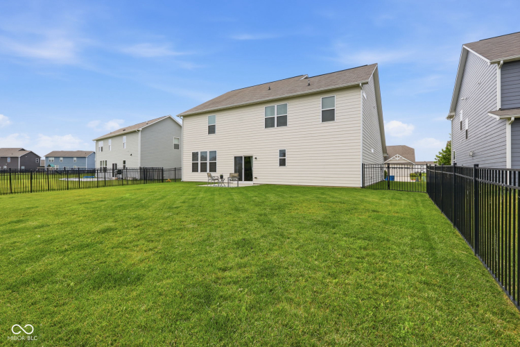 Listing Image 37