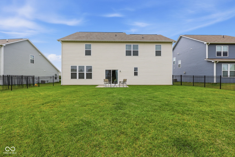 Listing Image 38