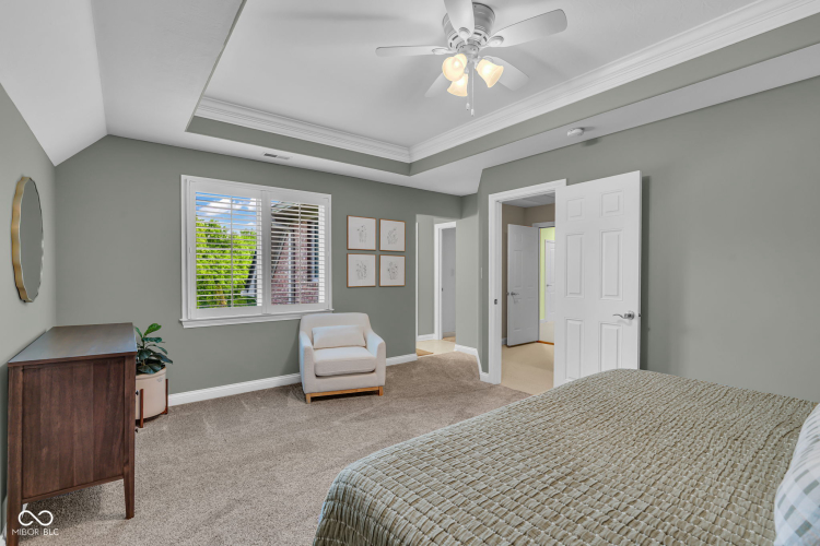 Listing Image 54
