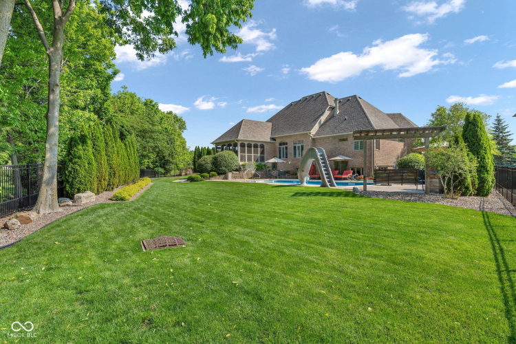 Listing Image 86