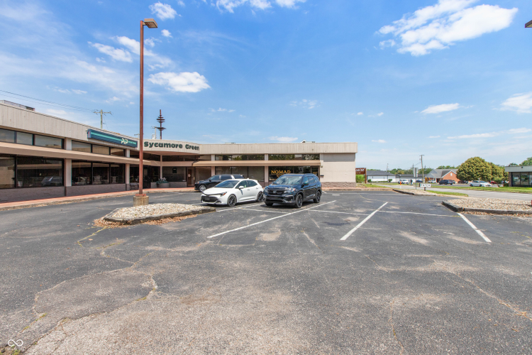 Listing Image 8