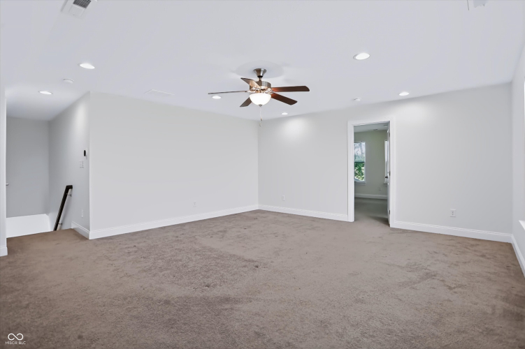 Listing Image 50