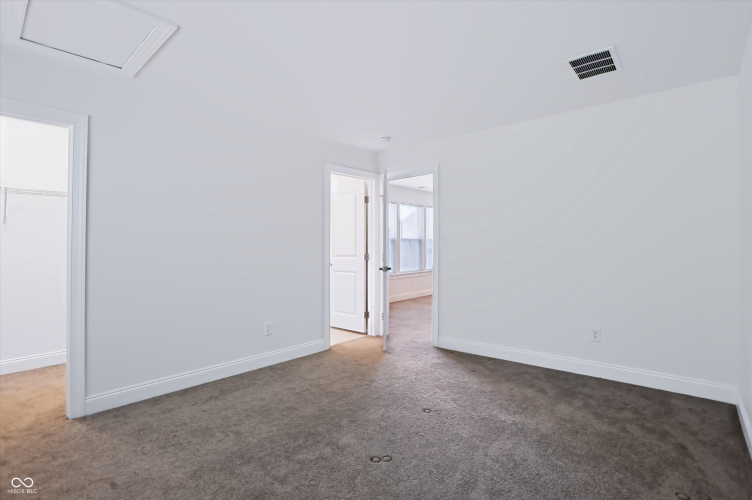 Listing Image 64