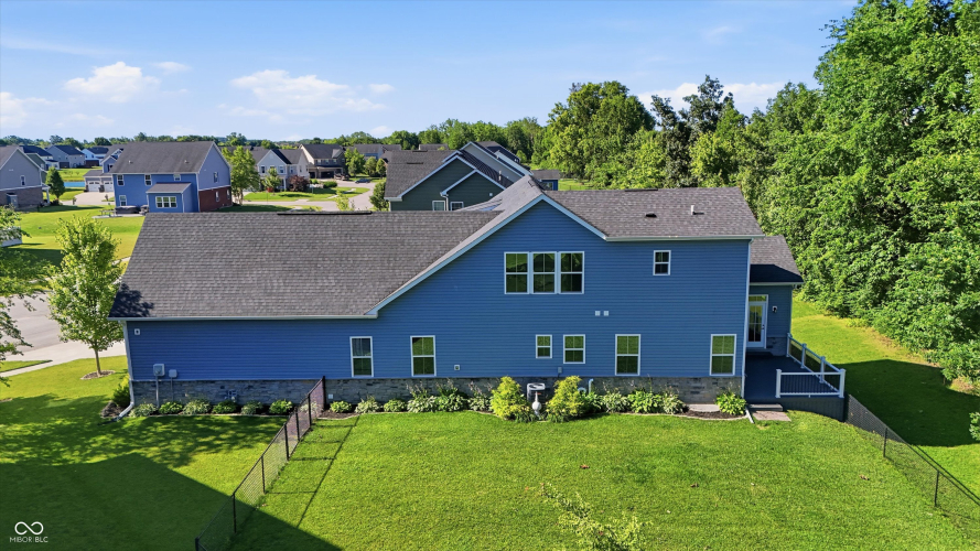 Listing Image 92