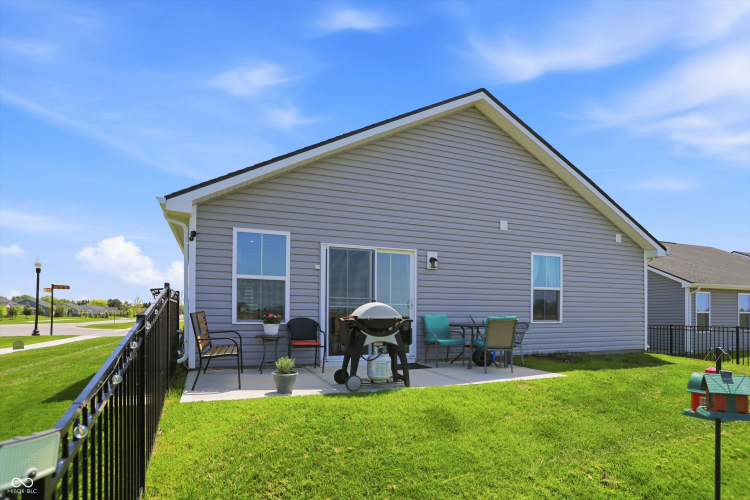 Listing Image 25