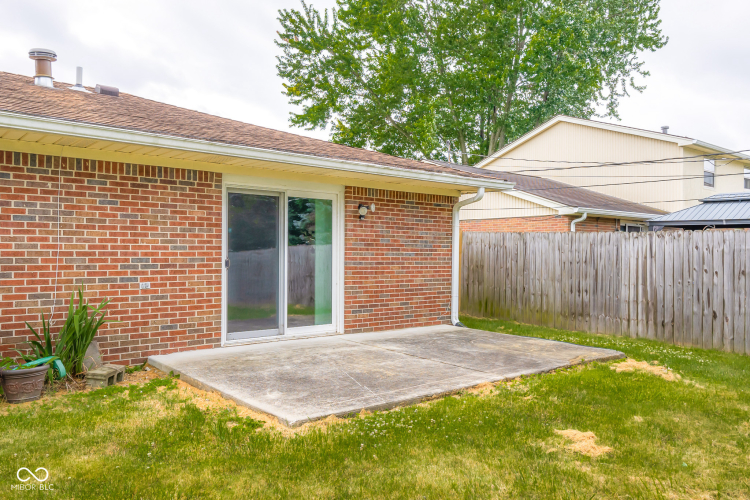 Listing Image 37