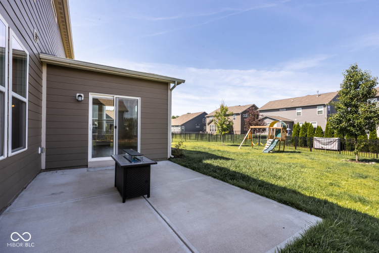 Listing Image 48