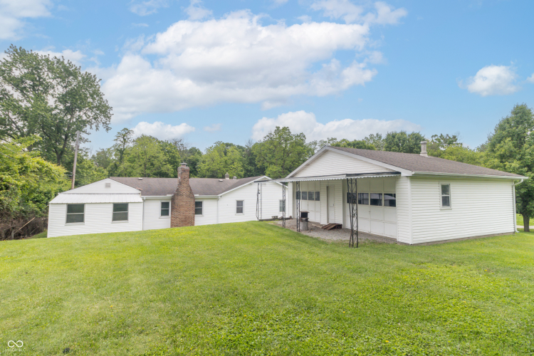 Listing Image 5