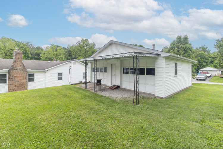 Listing Image 7
