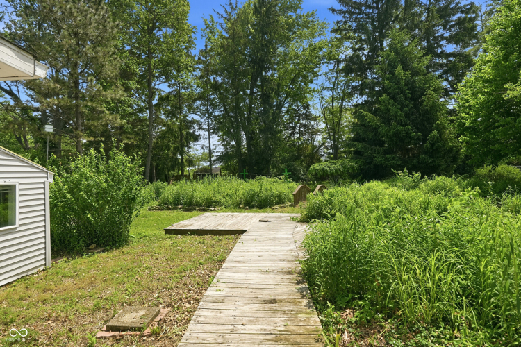 Listing Image 40