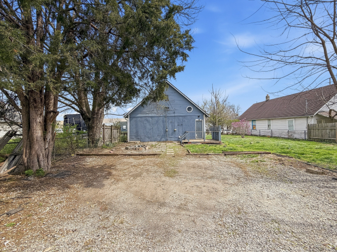 Listing Image 7
