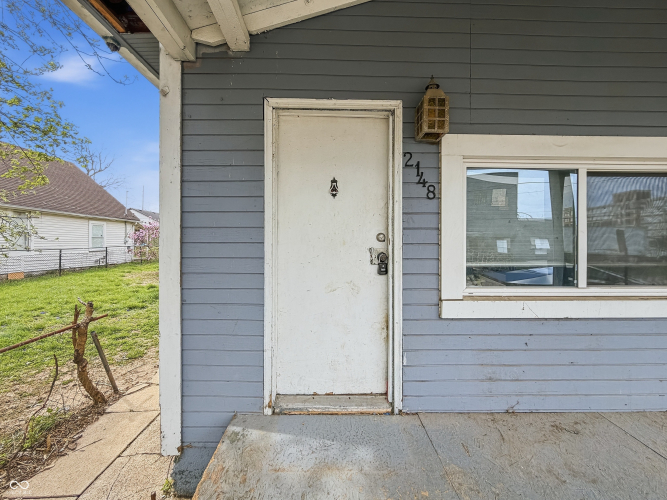 Listing Image 10