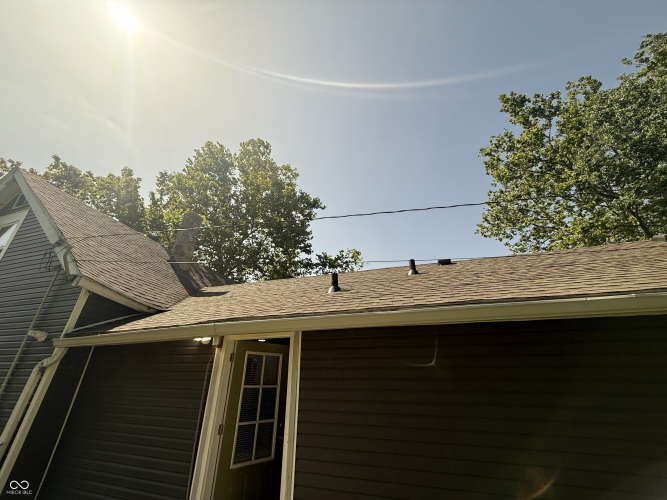 Listing Image 38