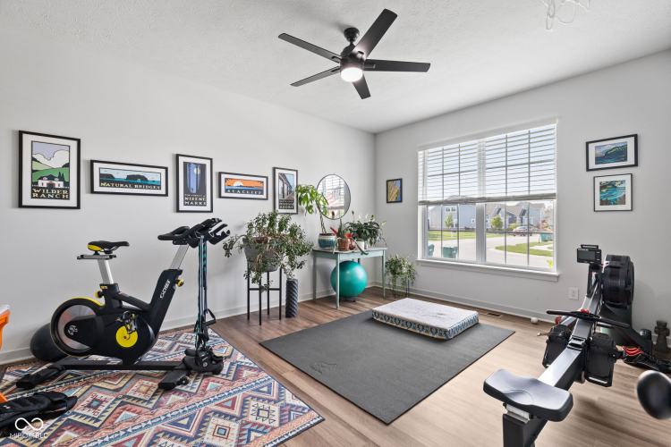Listing Image 21