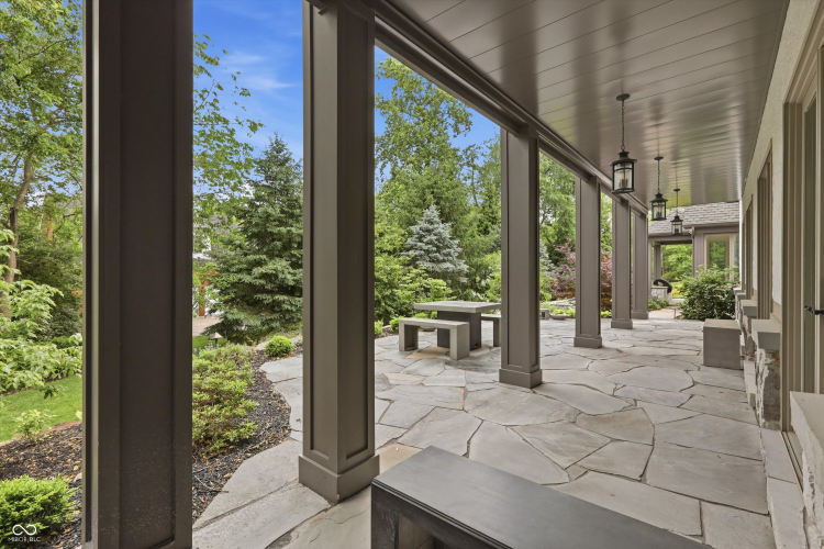 Listing Image 108