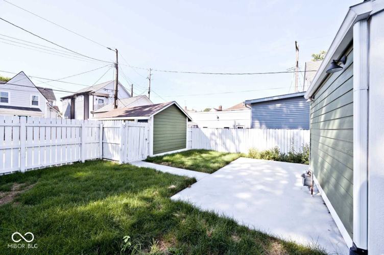 Listing Image 27