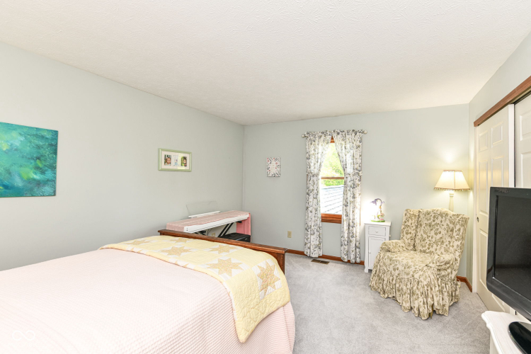 Listing Image 25