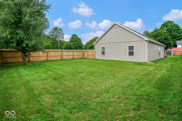 Listing Image 46