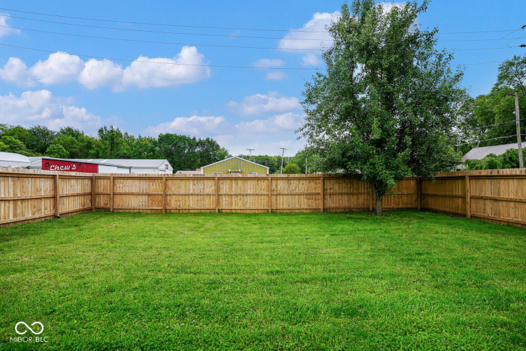 Listing Image 48