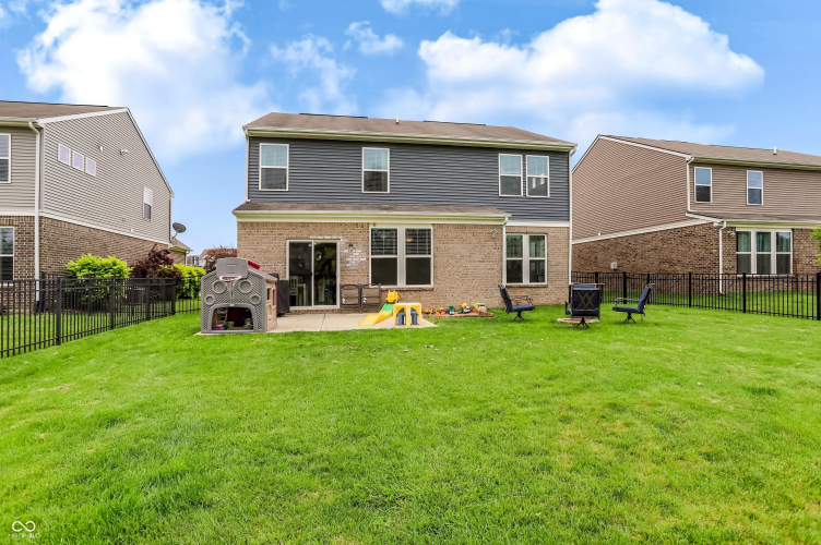 Listing Image 57