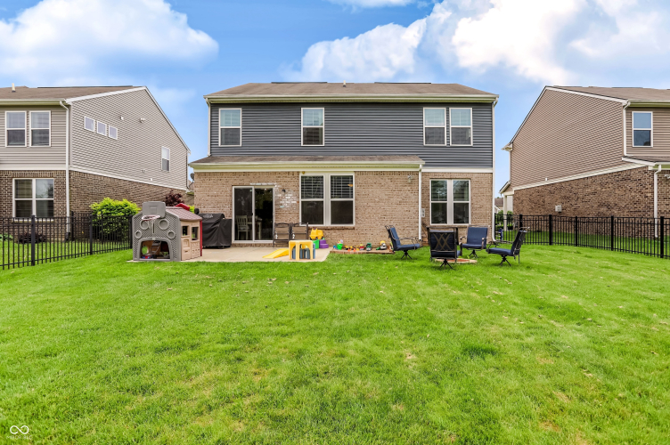 Listing Image 58