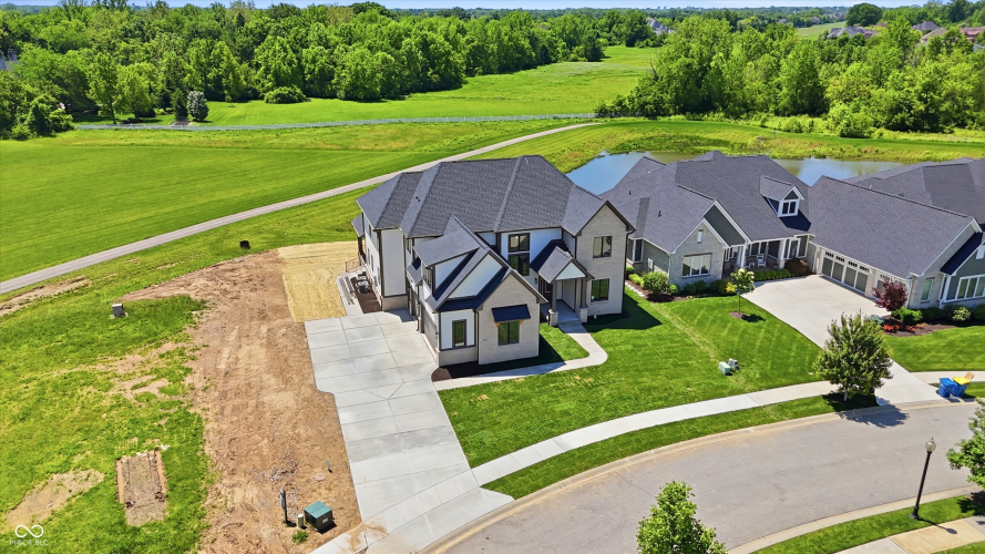 Listing Image 102