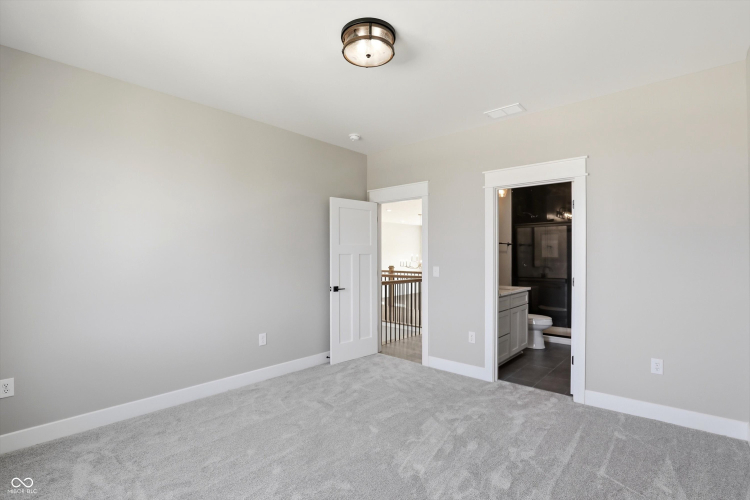 Listing Image 80