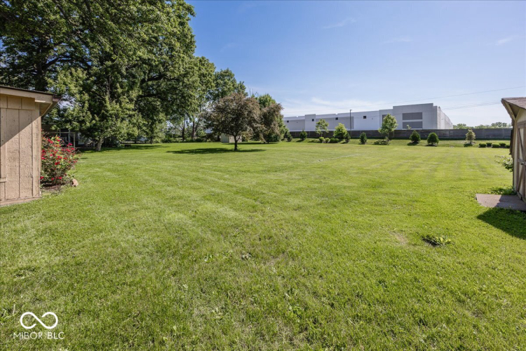 Listing Image 31