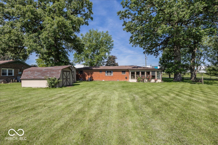 Listing Image 32