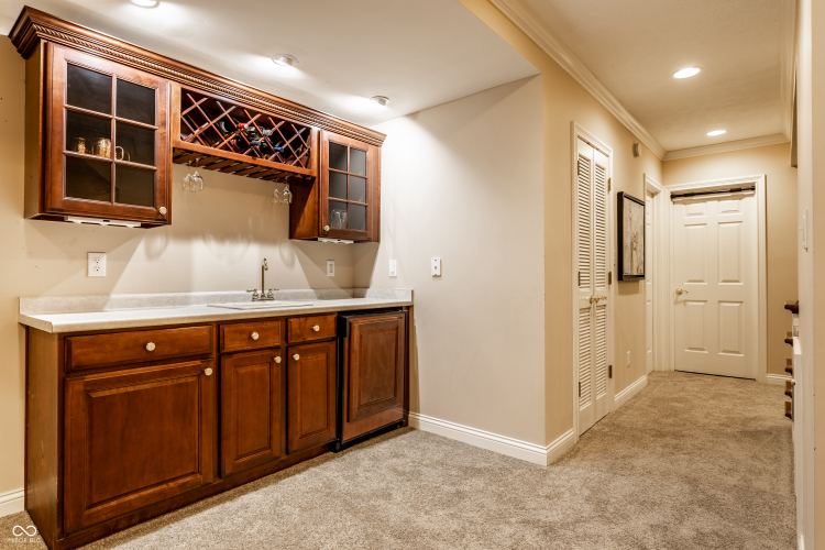 Listing Image 53
