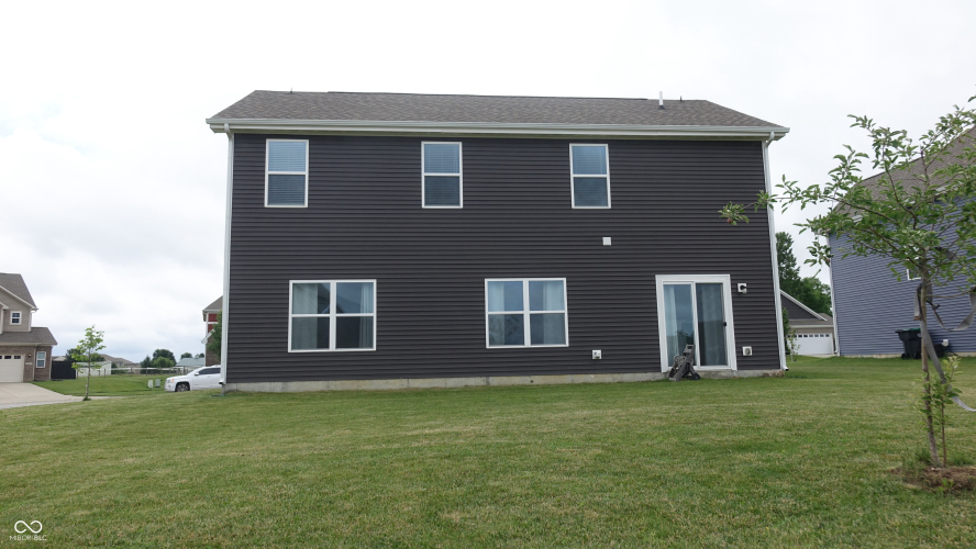 Listing Image 46