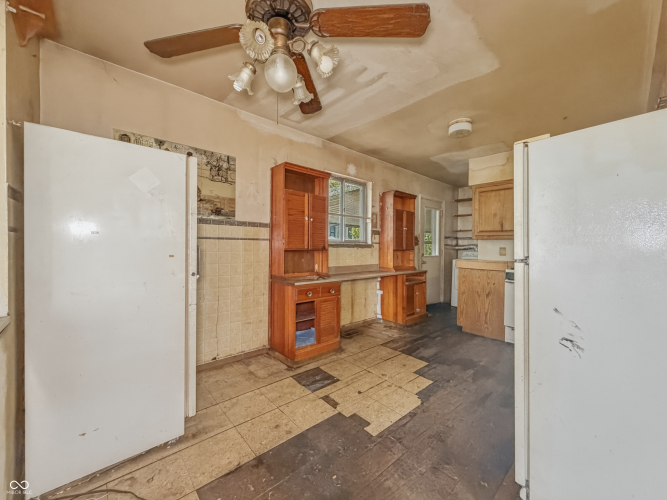 Listing Image 17