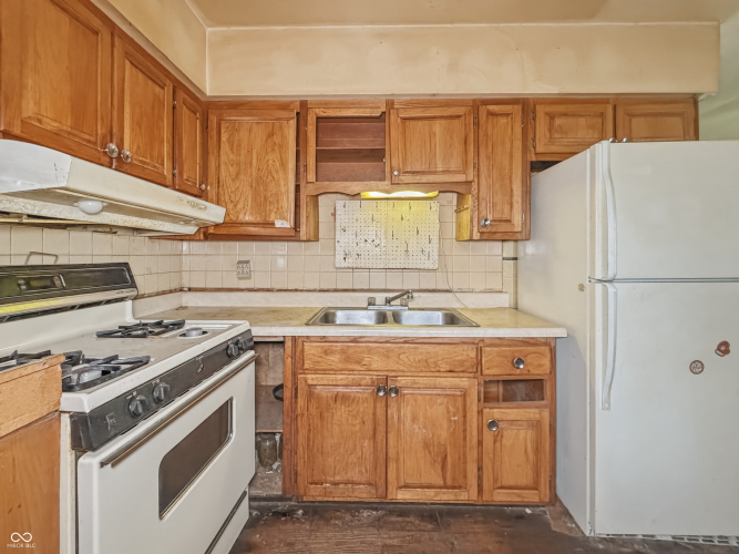 Listing Image 20