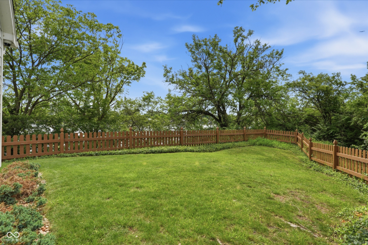 Listing Image 50