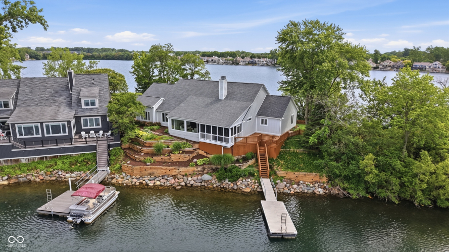Listing Image 52