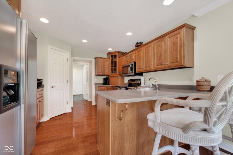 Listing Image 18